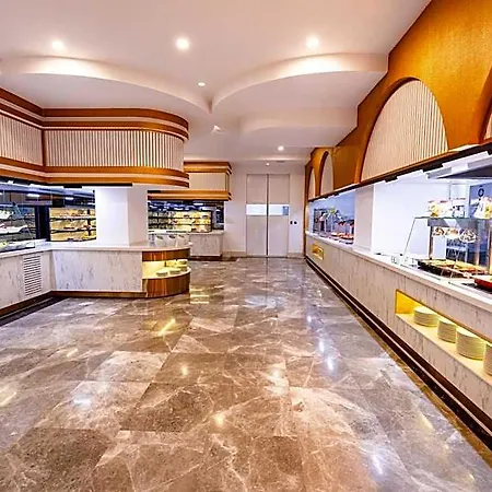 Granada Luxury Red Adult Only Otel 5*