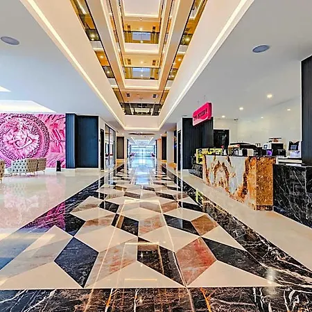 Otel Granada Luxury Red Adult Only